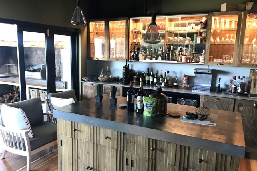 4 Bedroom Property for Sale in Heuwelkruin Western Cape